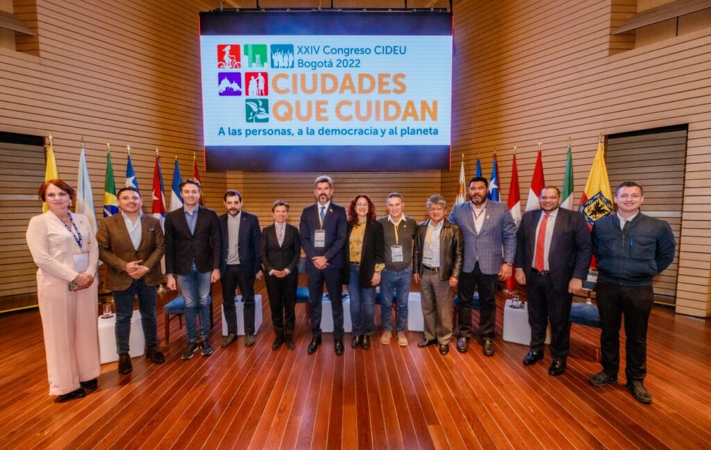 XXVI CIDEU - CAMILO HARKER